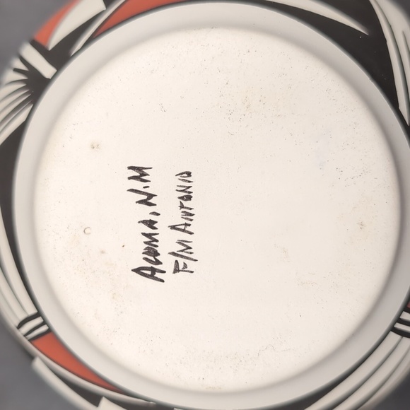 Original Genuine Native American Acoma Pottery Vase Bowl Pot Signed F/M Antonio - Picture 9 of 12